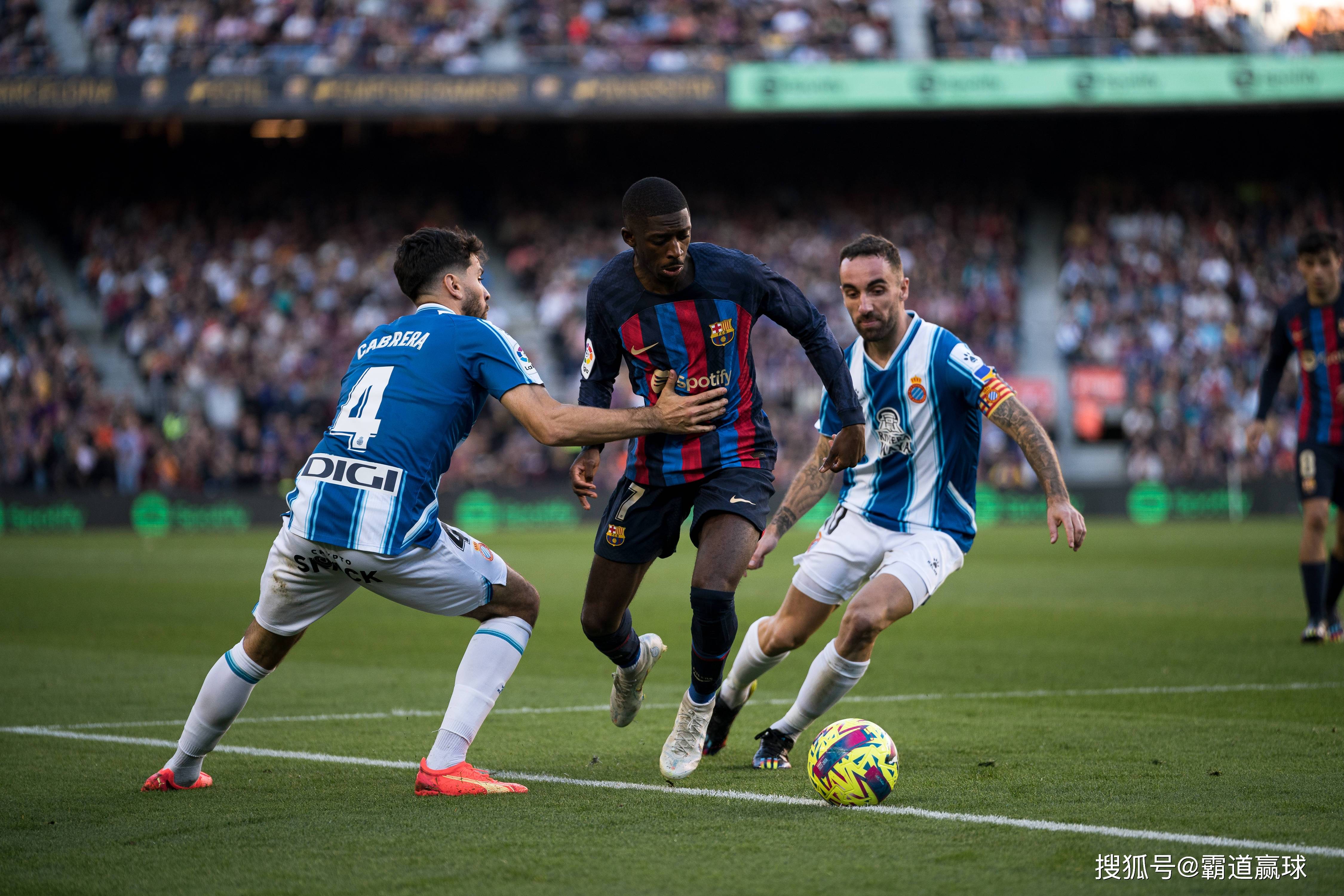 杏彩体育中国官网-包含巴塞罗那主场失利，积分差距被拉大的词条