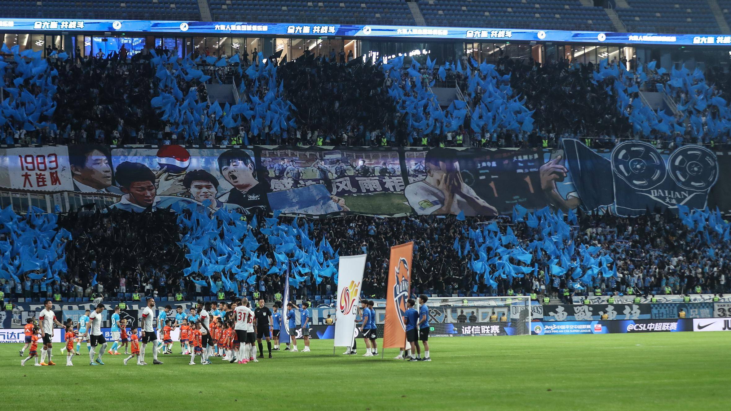 精彩比赛持续上演，球迷热情高涨(以精彩的球赛为题写一篇500字作文)