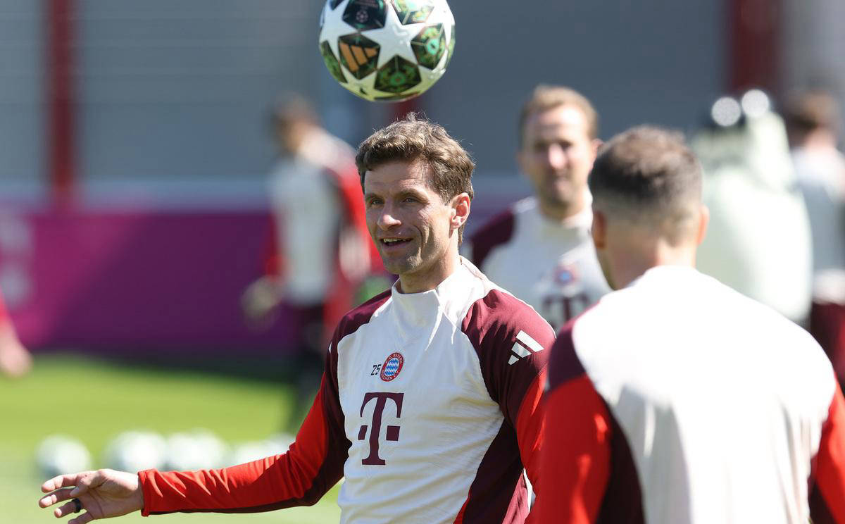 拜仁遭遇惨败，险些错失欧冠资格(拜仁遭遇惨败,险些错失欧冠资格的球员)