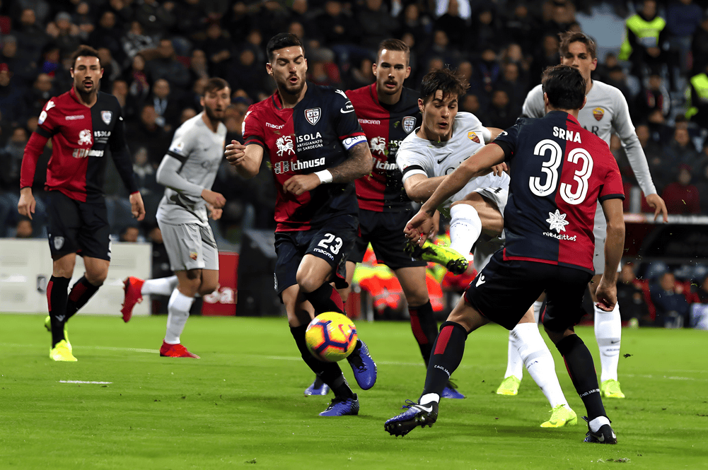 杏彩体育直播-卡利亚里主帅宣布离队，球队寻找新火力