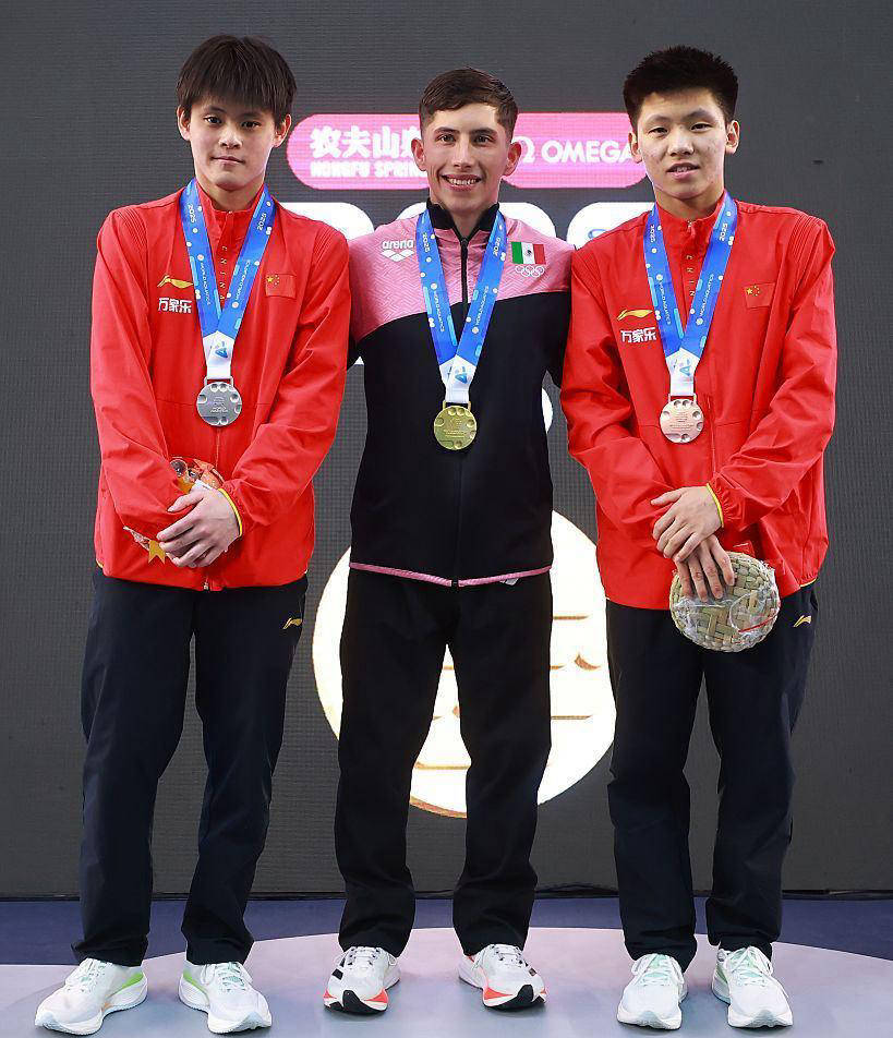 墨西哥举重选手斩获好成绩,让人期待 墨西哥举重选手斩获好成绩,让人期待