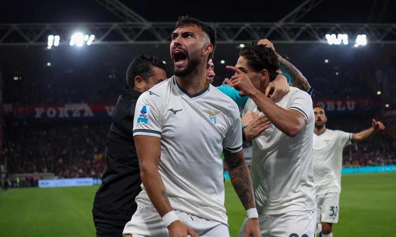 拉齐奥中锋连场破门,助球队夺冠 拉齐奥中锋连场破门,助球队夺冠