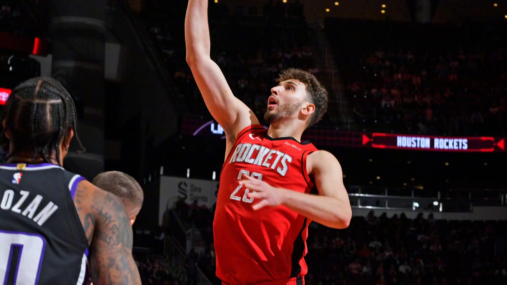 关于火箭主场胜国王，复苏势头的信息