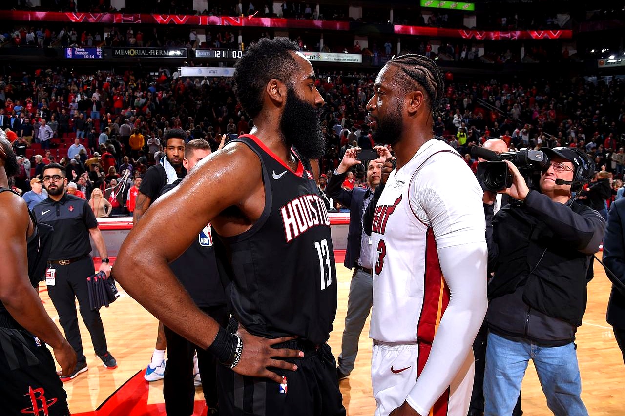 杏彩体育地址-火箭力克掘金，哈登砍下分稳坐得分王宝座