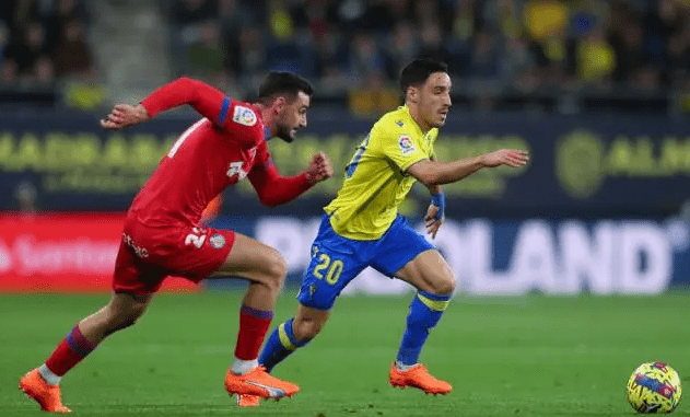 诺里奇主场击败米德尔斯堡，保级推进的简单介绍