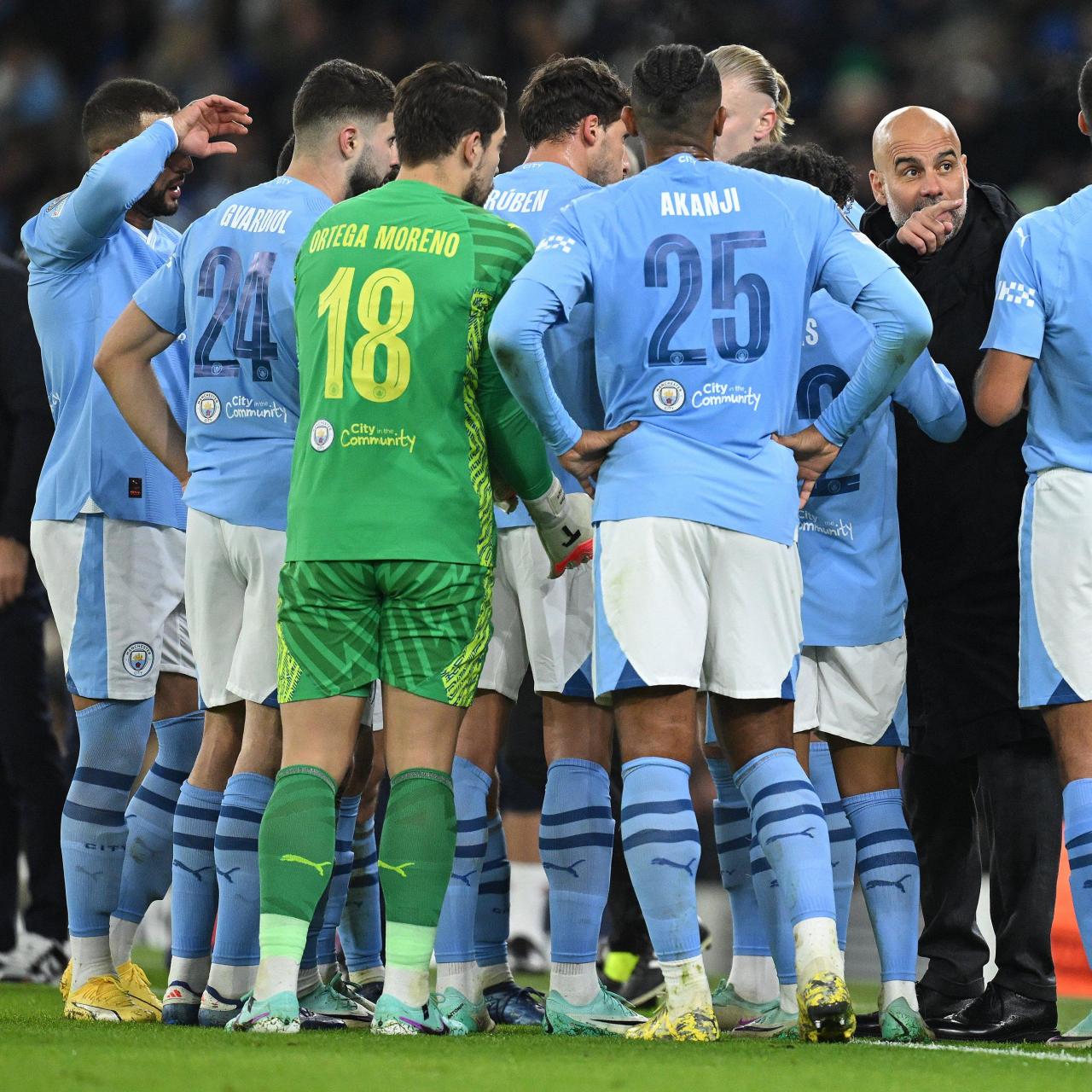 杏彩体育官方登录入口-曼城遭逢惨败，欧冠梦彻底破灭